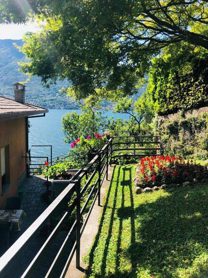 Lilli - Casa Sul Lago Дервио Экстерьер фото